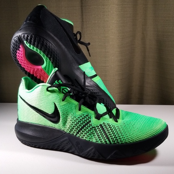 nike kyrie flytrap green